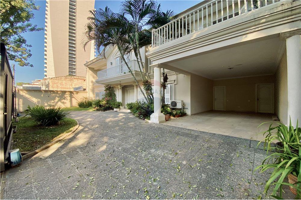 ALQUILO RESIDENCIA SOBRE AVENIDA BOGGIANI — foto 2