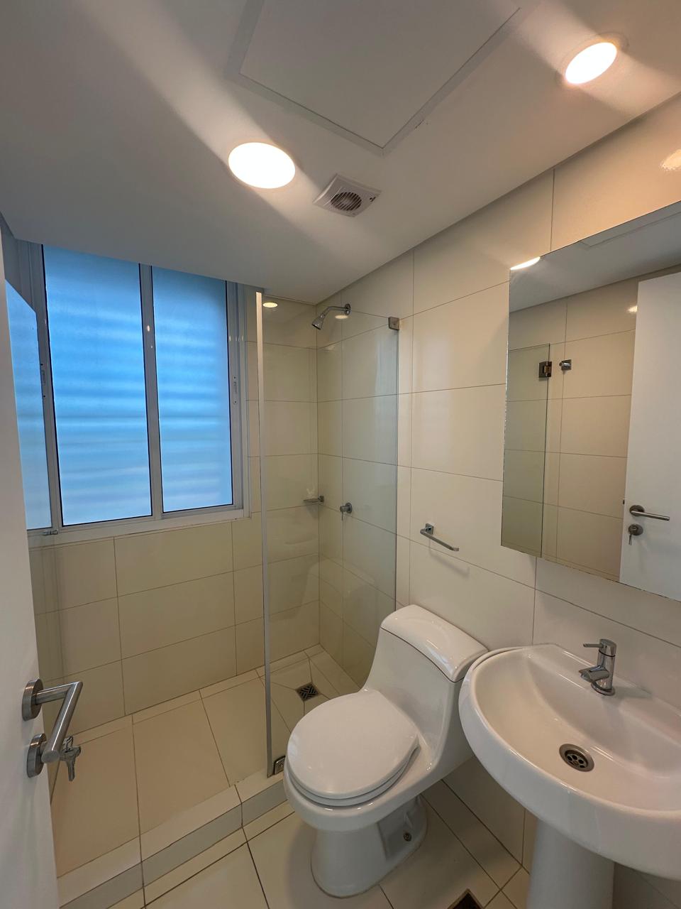 Departamento en alquiler en Mariano Roque Alonso — foto 2
