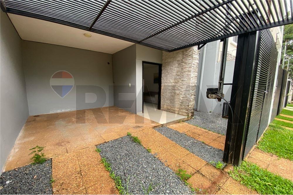 Duplex - Venta - Fernando De La Mora, Paraguay — foto 2