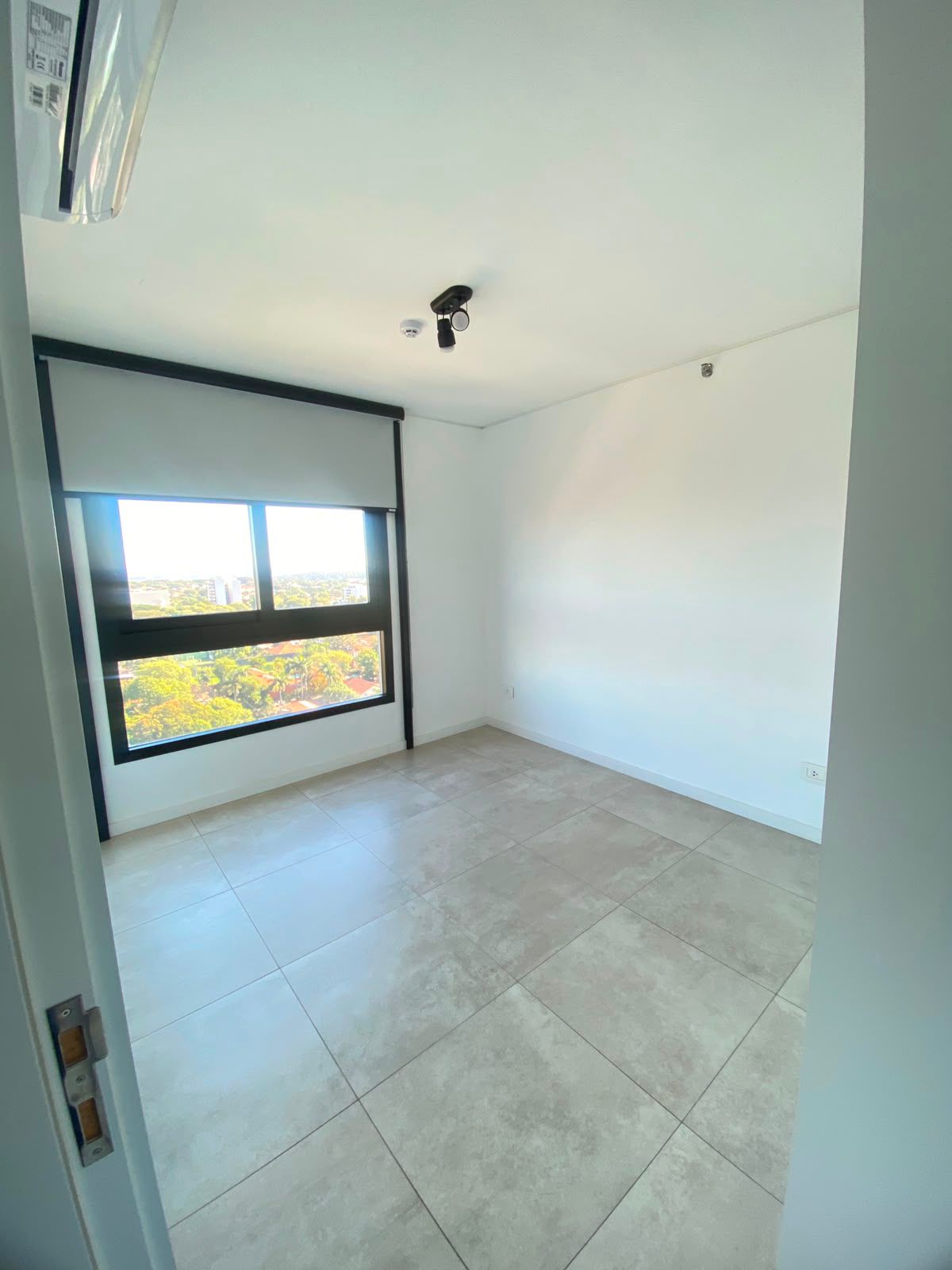 Alquilo departamento de 2 dormitorios - Edificio Feel Asuncion — foto 3