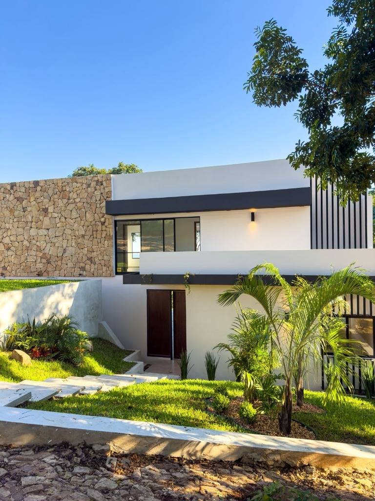 Casa en Venta 5 dormitorios - San Bernardino, Cordillera — foto 3