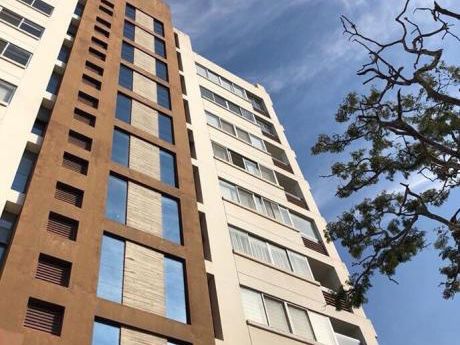 Zona Av. Las Américas - 3 Dormitorios