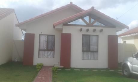 Casa En Anticretico Semi Equipada