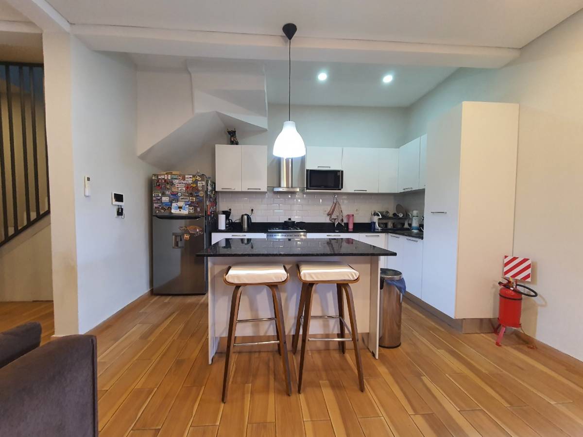 DÚPLEX TOTALMENTE AMOBLADO CON PISCINA - Loma Merlo (Zona Rakiura) — foto 3