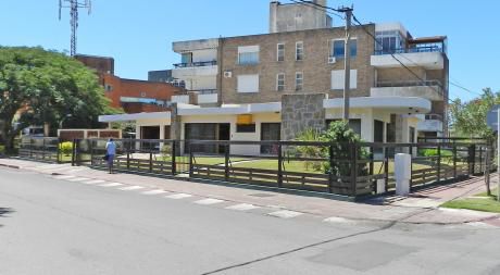 Venta Casa Centrica En Piriapolis