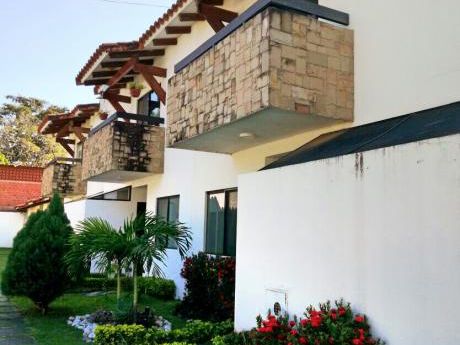 Linda Casa En Condominio Privado