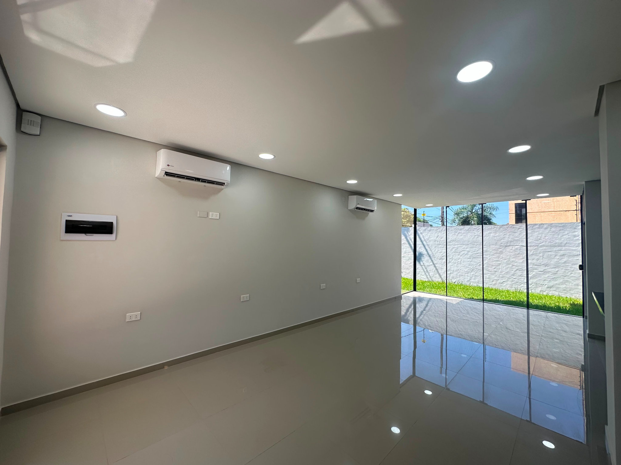 Vendo Duplex Zona Del Yacht — foto 3
