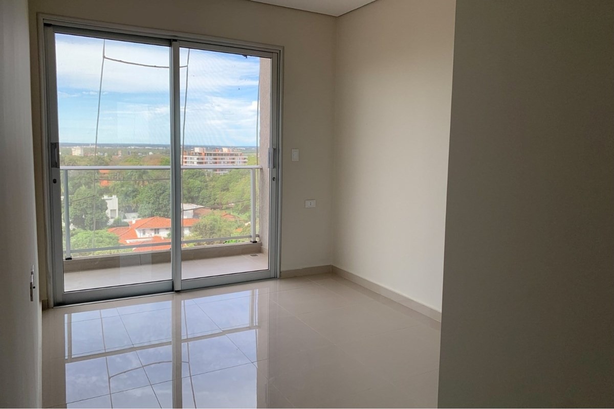 Departamento-Venta-Avda Santa Teresa c/Felix Cabrera, Ycuá Satí, Asunción — foto 3