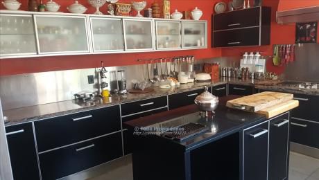 Centro. Venta Apartamento Categoria, 405m2