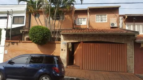 Vendo Casa En Villa Morra