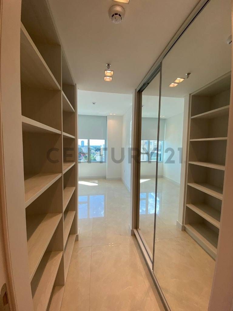 EN ALQUILER LUJOSO DEPARTAMENTO EN LA TORRE EMINENT — foto 2