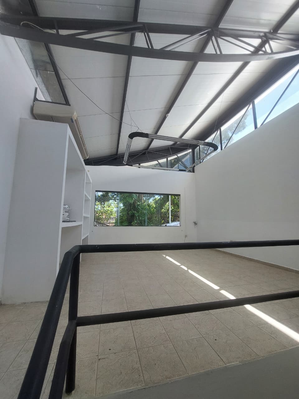 Alquiler de Local Comercial – Avenida Boggiani. — foto 3
