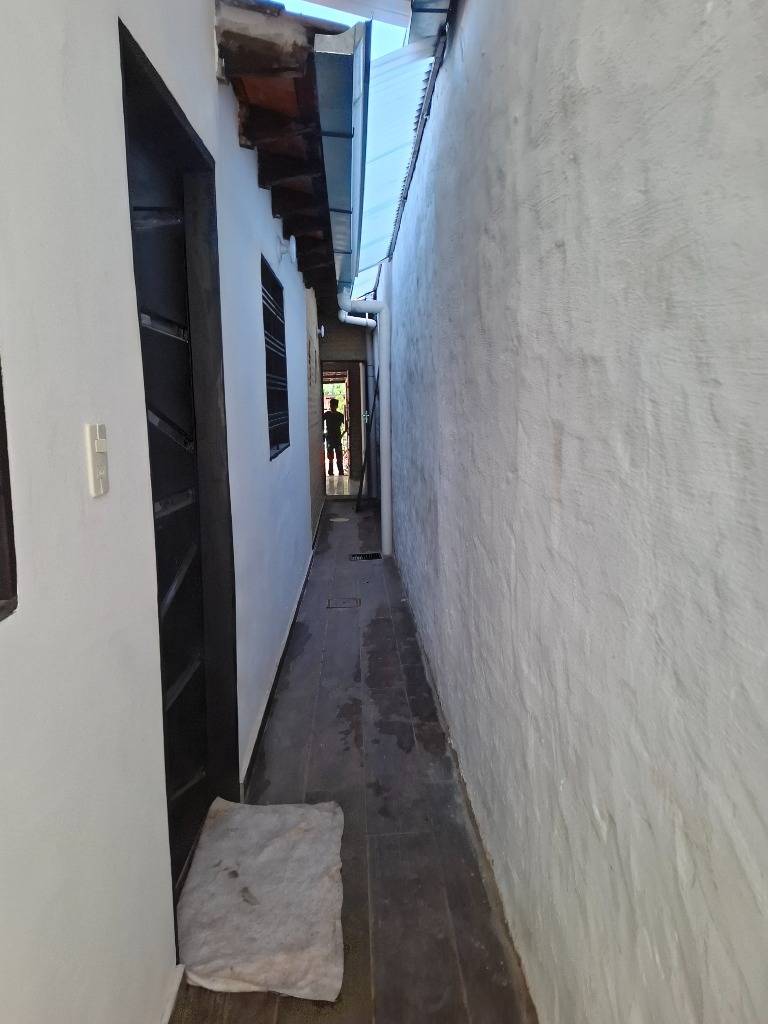 ALQUILO CASA DE UNA PLANTA EN EL CENTRO DE LUQUE . ID 46246 — foto 2