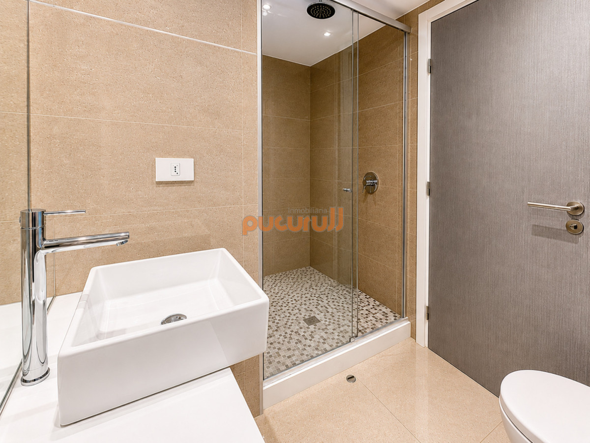Excelente Apartamento de 2 Dormitorios en Alexander Boulevard, Punta del Este · Foto 11