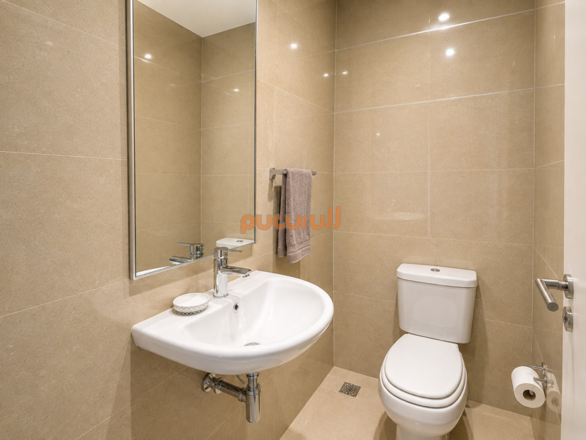 Excelente Apartamento de 2 Dormitorios en Alexander Boulevard, Punta del Este · Foto 12