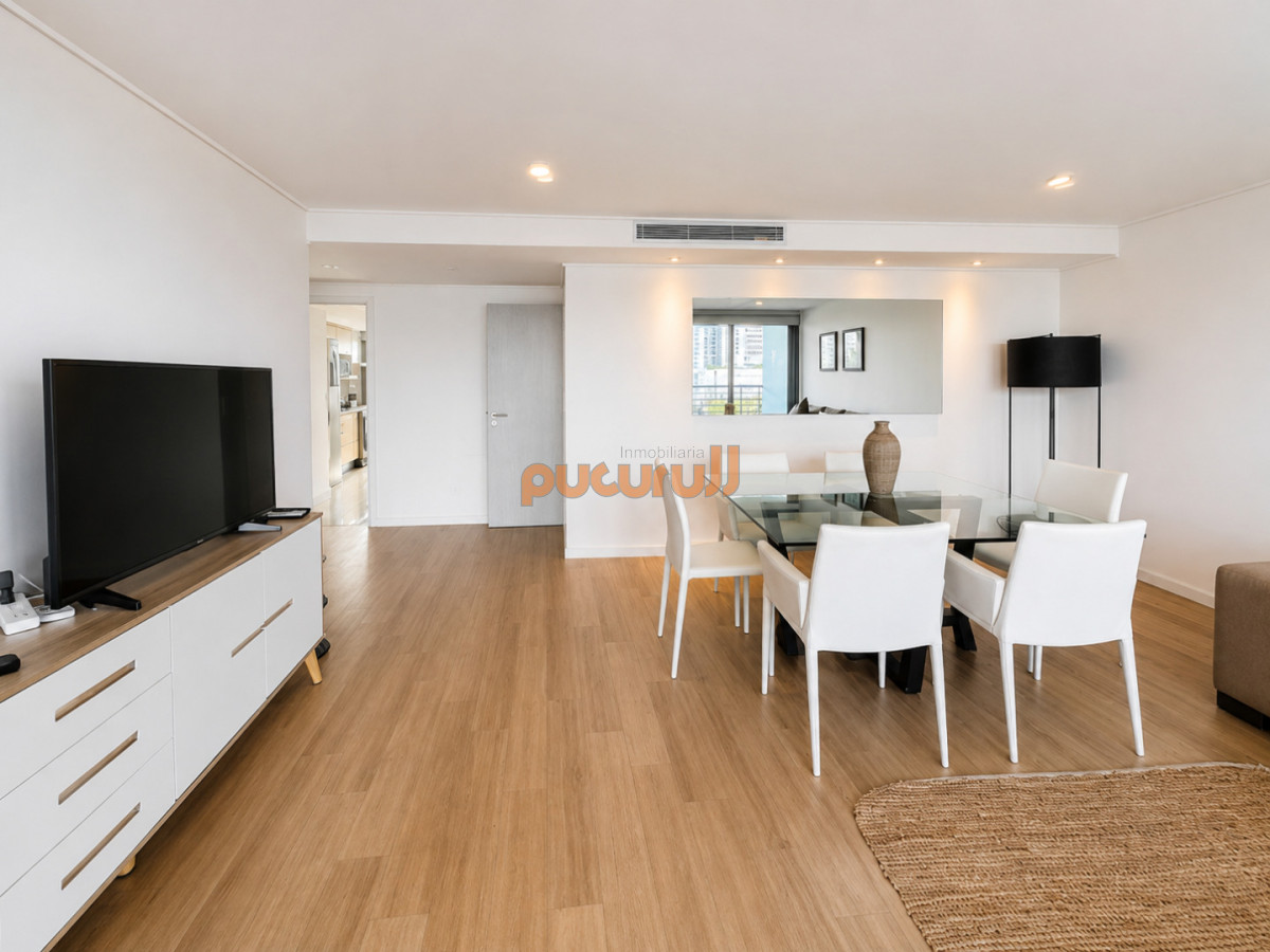 Excelente Apartamento de 2 Dormitorios en Alexander Boulevard, Punta del Este · Foto 3