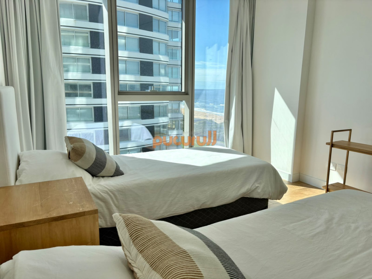 ? Trump Tower Punta del Este | Venta & Alquiler Anual | 2 Suites · Foto 9