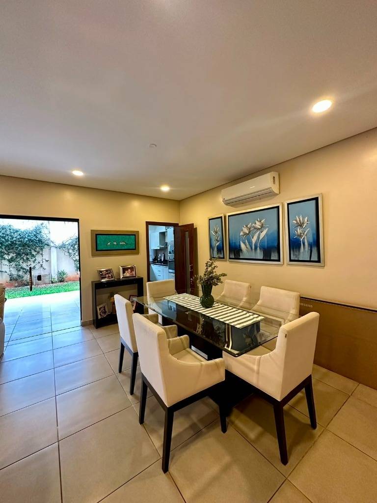 Casa en venta en Luque — foto 3