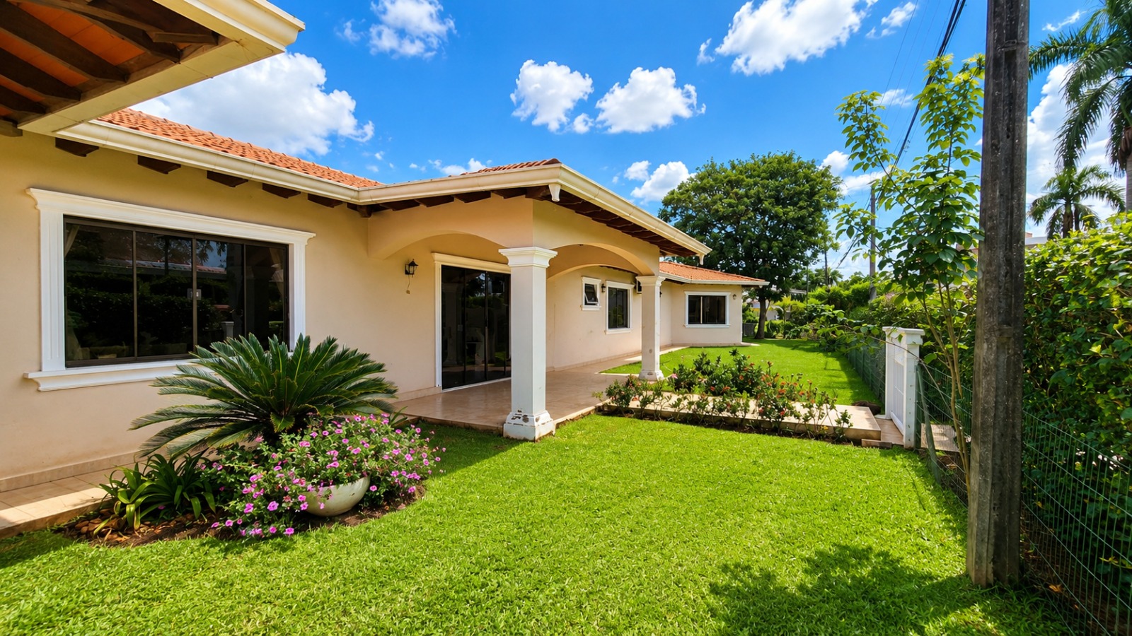 VENDO CASA EN EL PARANA COUNTRY CLUB — foto 3