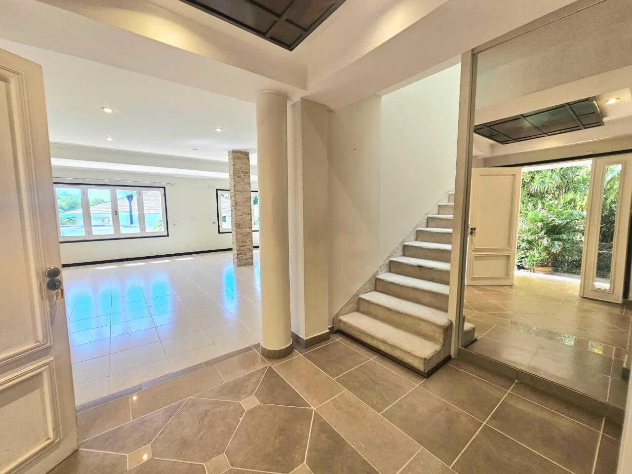 RESIDENCIA COLLECTION EN LAS COLINA DEL YACHT — foto 3