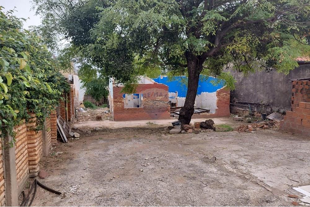 AMPLIO TERRENO EN CAMPO GRANDE LUQUE — foto 2