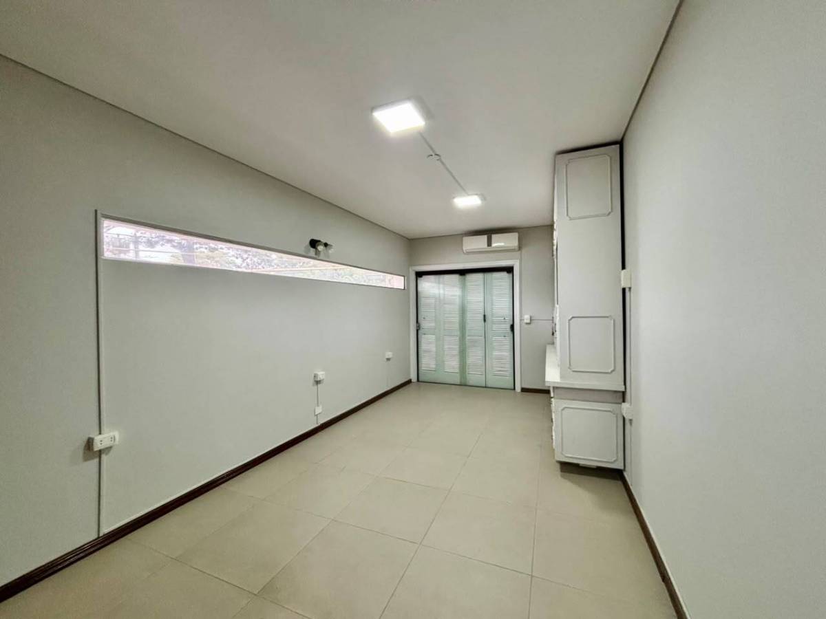 Alquilo Casa Para Uso Comercial Sobre Avenida Asuncion Mariscal Estigarribia — foto 2