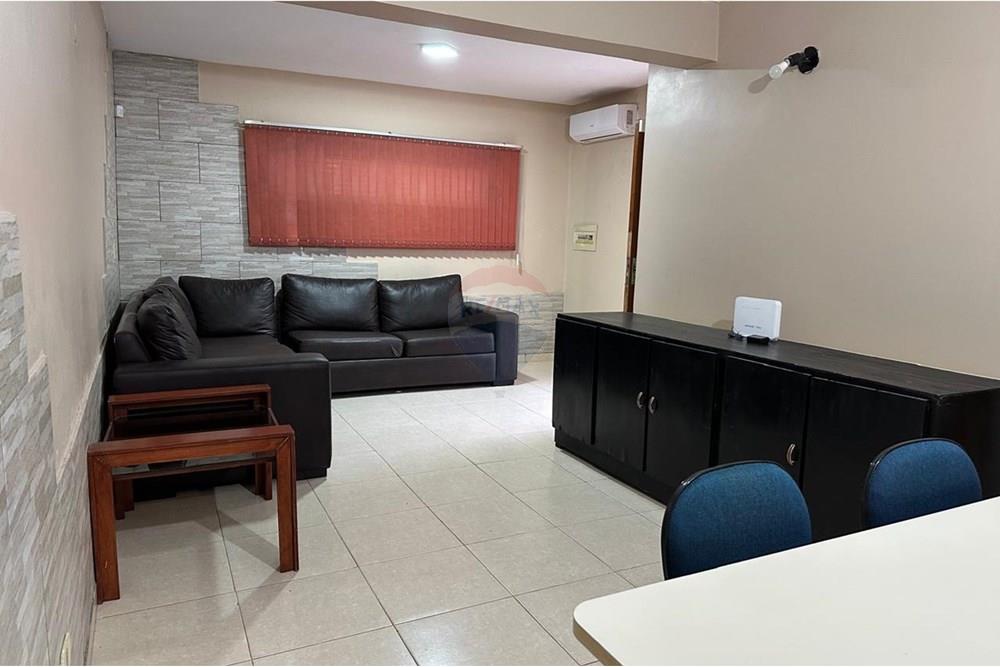 Alquilo Casa 2 dormitorios Barrio Jara A dos cuadras de Avda Venezuela!!! — foto 3