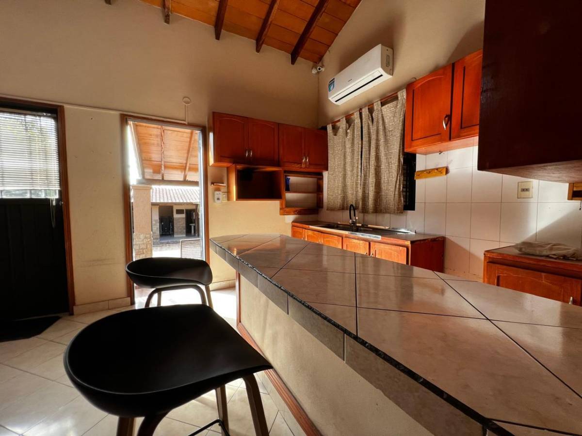 Casa en venta zona Yacht - Lambaré — foto 3