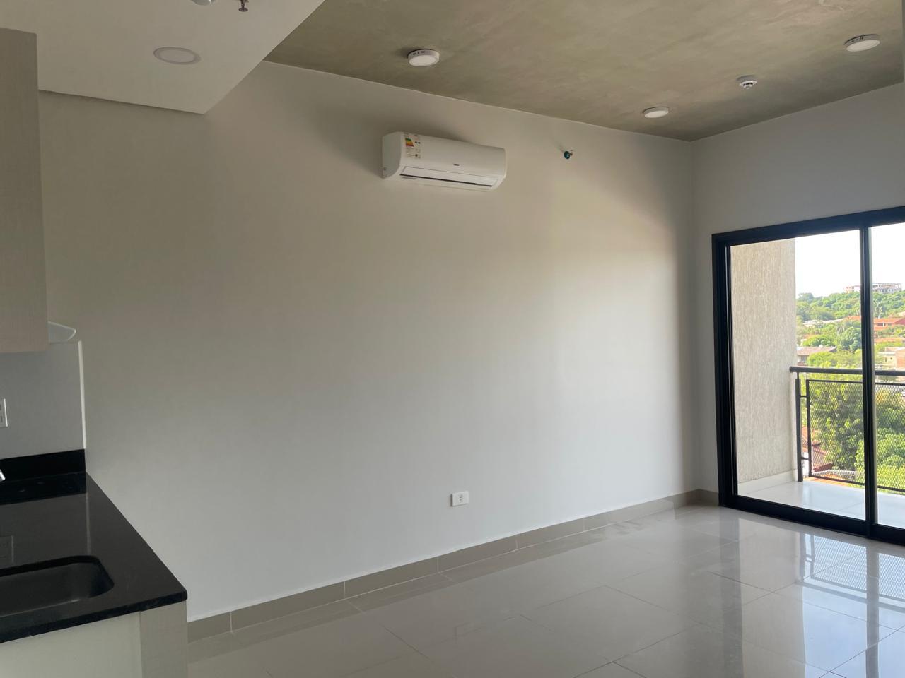 Alquilo Departamento de un Dormitorio Zona Traumatocenter Luque cod 059 — foto 2