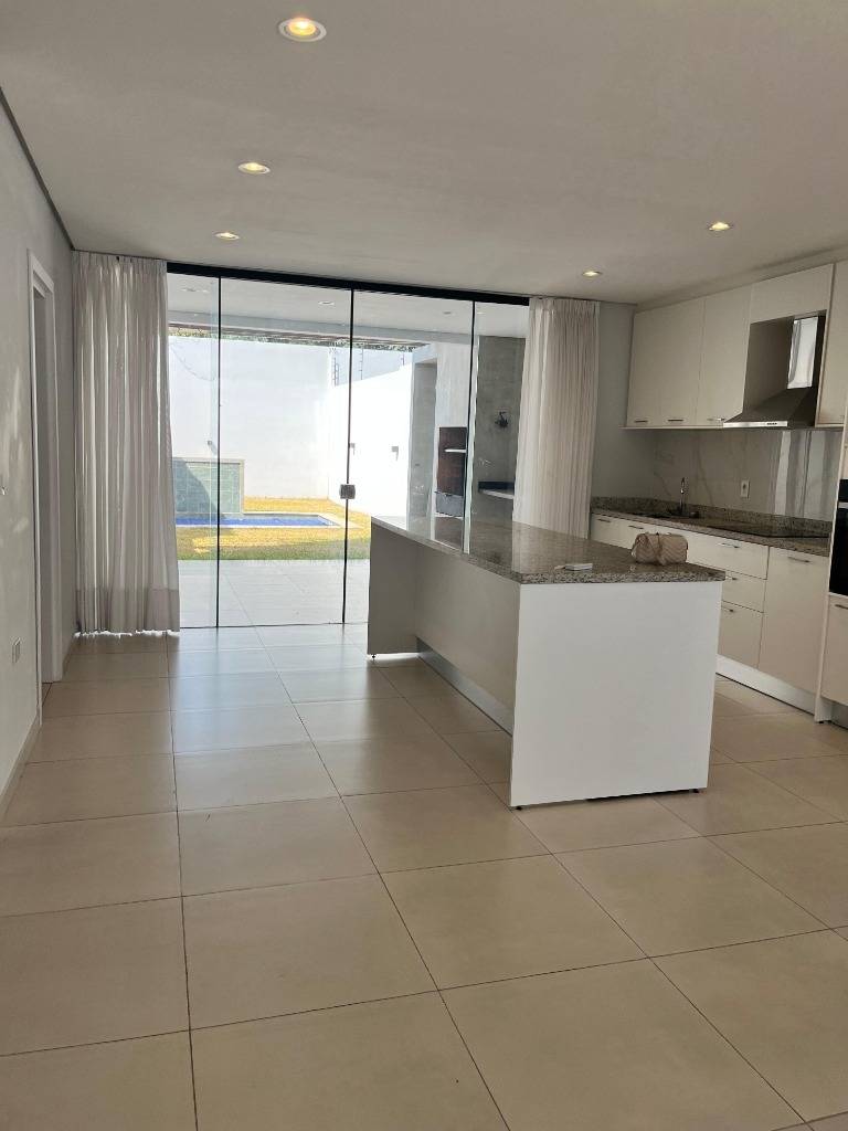 Hermoso Dúplex En Alquiler En Asunción — foto 2