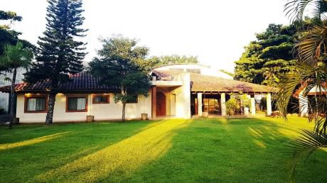 Amplia Vivienda En El Km 9 Doble Via La Guardia