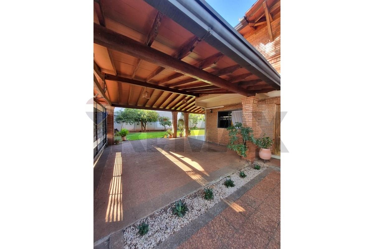Casa En Venta Luque — foto 2