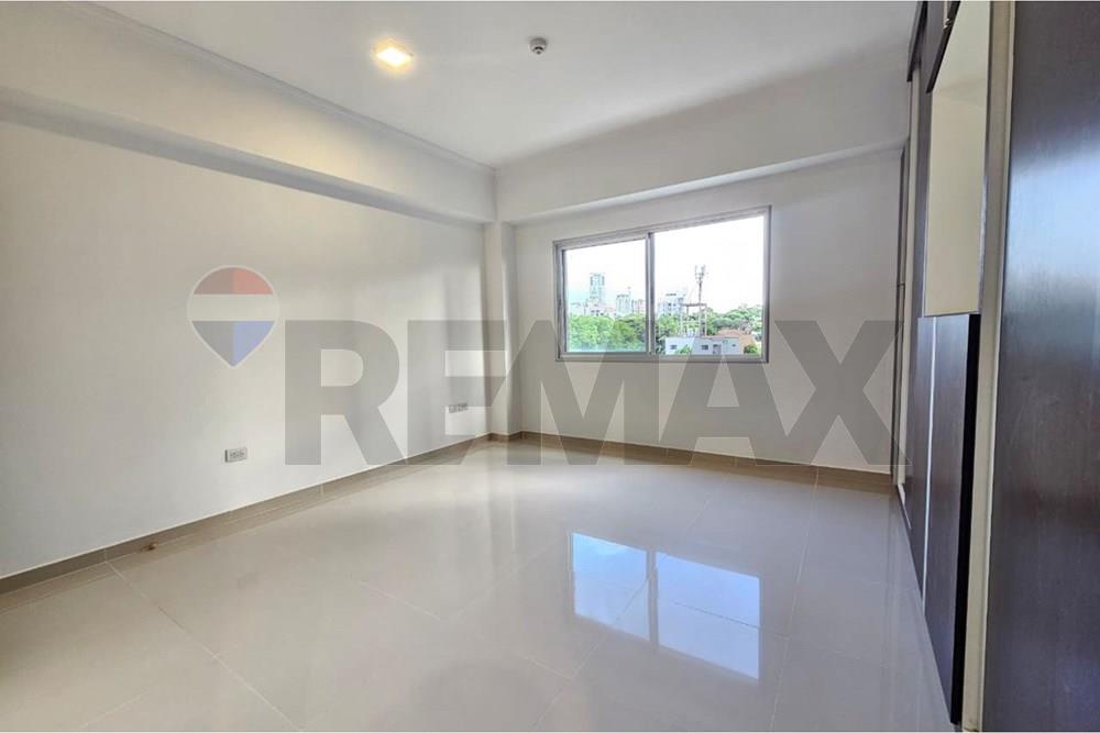 Alquiler Dpto 3 Dorm c/ Estudio y Baulera - Molas López, Mburucuyá — foto 3
