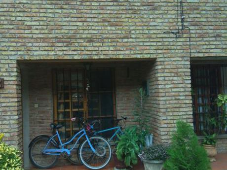 Impecable Complejo En Lagomar 2 Dorm. Entrega Más B.h.u..