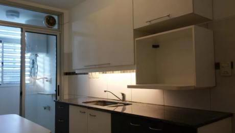 Excte. Apto En Centro. 2 Dorm, Tza De 24mts. Piso 5, Vig 24hs, Calef Ind