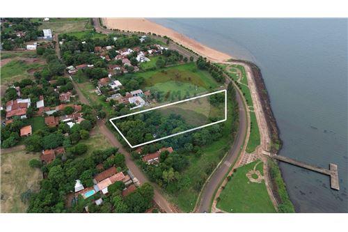 Terreno en venta a metros de la Costanera — foto 2