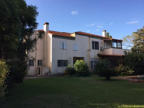 Carrasco Sur. Céntrica.