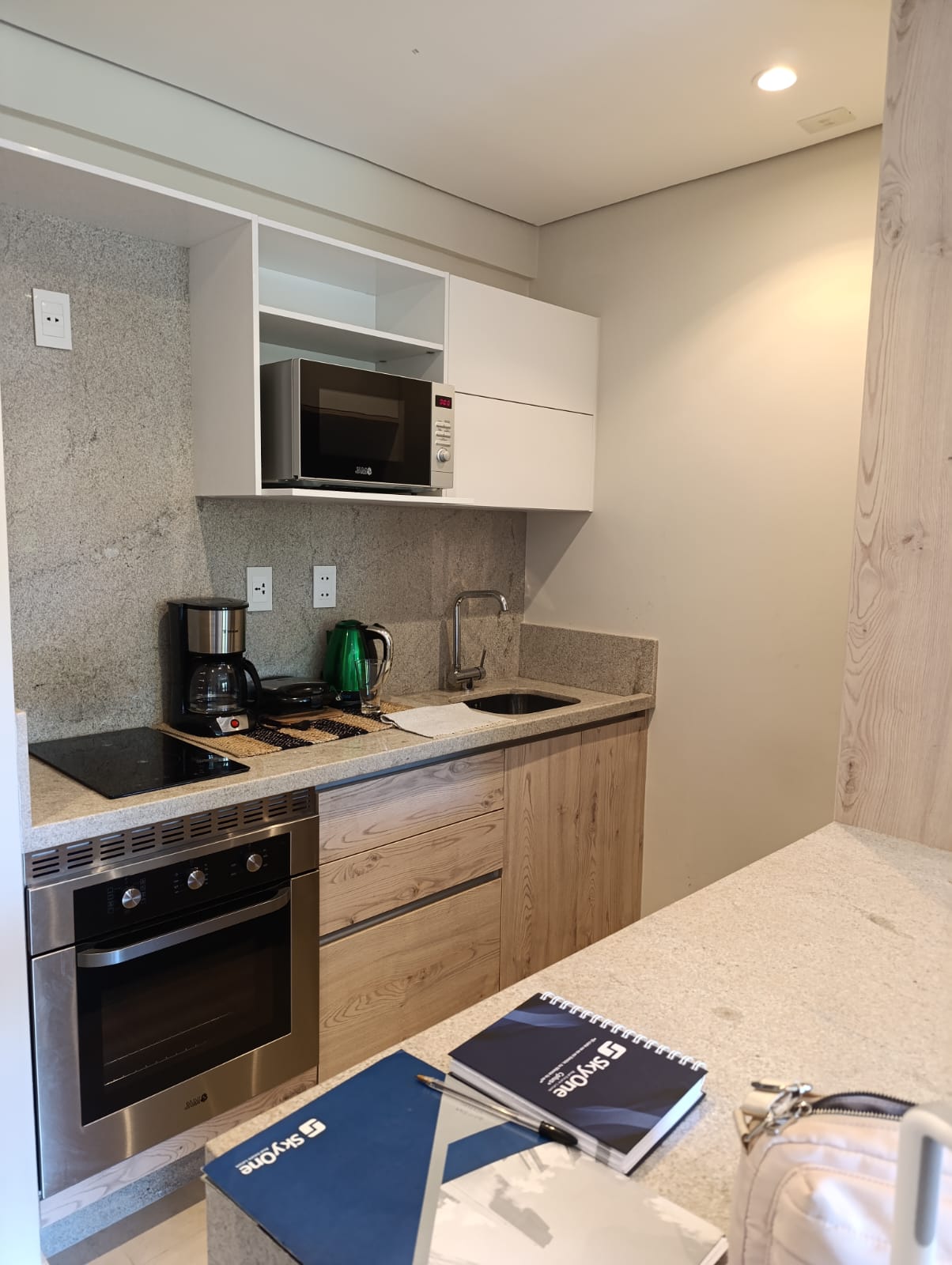 VENDO DPTO. DE 1 HAB. EDIFICIO BOURBAND LUQUE — foto 3