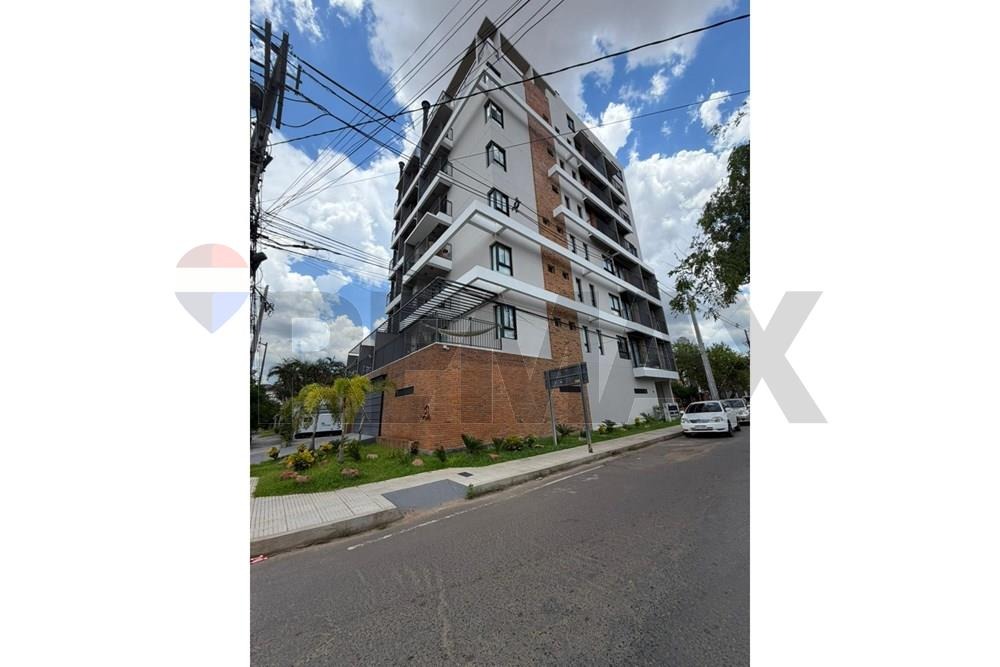 Departamento en venta en Ycuá Satí