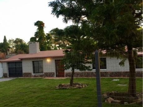 Recomendada! Estrene De 3 Dormitorios Y 2 Baños. Venta Solymar
