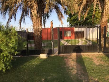 Casa 2 Dormitorios - Barros Blancos