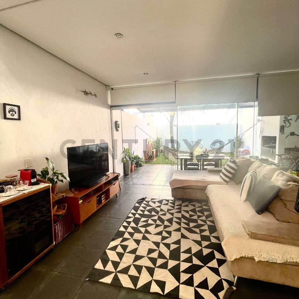 Vendo Casa a en Santisima Trinidad a media cuadra de Sacramento — foto 3