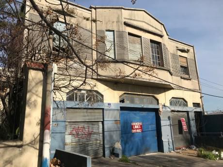 Oficina Sosa - Ideal Inversión, Local Industrial, 2 Casas Y 2 Aptos.