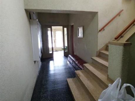 Monte Caseros 2 Dorm Patio Precio Increible
