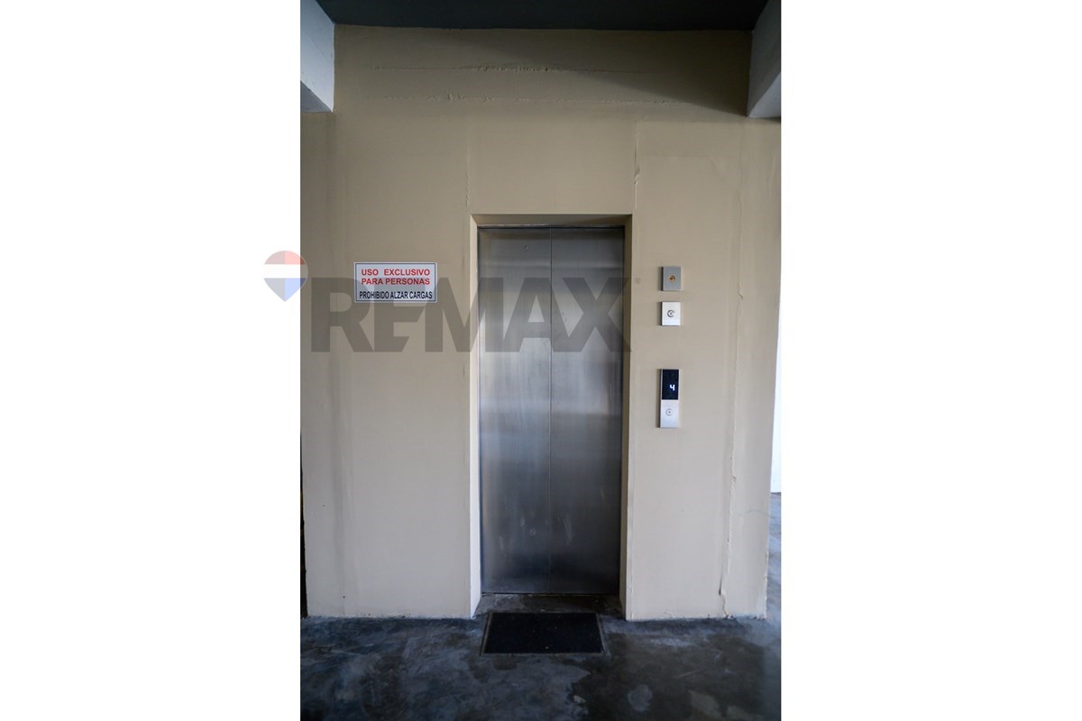 VENDO EDIFICIO EN PRESIDENTE FRANCO AREA 5 — foto 3
