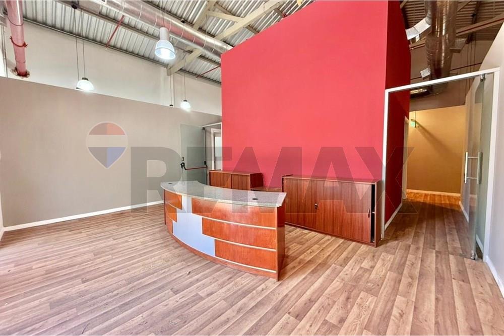 Oficina Corporativa en Alquiler 188 m² | Ubicación Estratégica y Funcional — foto 2