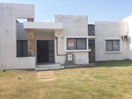 Casa En Alquiler Zona Norte 9no Anillo Banzer