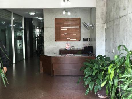 Oficina Centro Próximo Al Palacio De Gobierno
