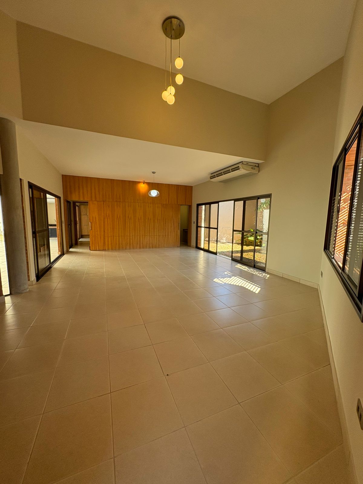 ALQUILER DE CASA EN BARRIO VILLA AURELIA — foto 2
