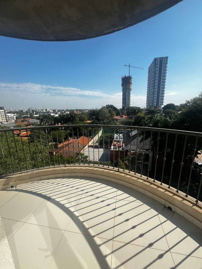 Alquilo departamento de 2 dormitorios a 200 mt del shopping del sol — foto 2